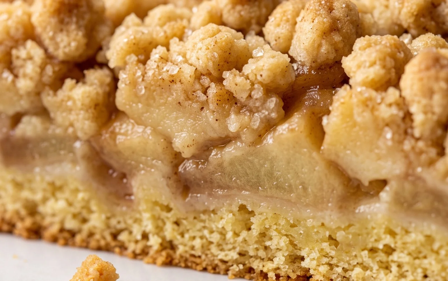 Apfelkuchen vom Blech mit Streusel – einfach lecker